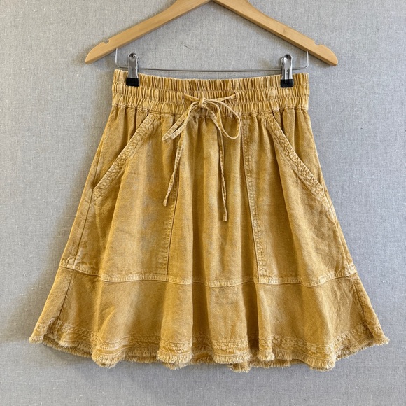 Pilcro Dresses & Skirts - Pilcro Flounced Mini Skirt in Goldenrod Yellow Small